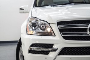 MERCEDES GL X164 2009-2012 PO FACELIFTINGU RAMKA LAMPY PRZECIWMGIELNEJ KRATKA PRZEDNIEGO ZDERZAKA PRAWA A1648847222 