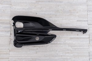 FORD KUGA MK3 III 2019+ ST-LINE KRATKA ZDERZAKA RAMKA LAMPY PRZECIWMGIELNEJ PRZEDNIEJ PRAWA LV4B17K946SAW
