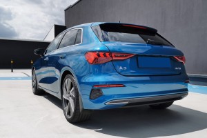AUDI A3 8Y 2020+ HATCHBACK CHLAPACZE