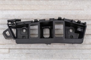 VOLKSWAGEN TOUAREG II 7P 2014-2018 PO FACELIFTINGU ŚLIZG PRZEDNIEGO ZDERZAKA GÓRNY LEWY 7P6807183G