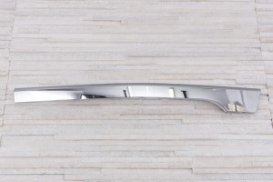 VOLKSWAGEN TOUAREG II 7P 2014-2018 PO FACELIFTINGU CHROMOWANA LISTWA TYLNEGO ZDERZAKA PRAWA 7P6853842