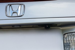 HONDA CIVIC VIII 2006-2011 KAMERA COFANIA FULL HD DYNAMICZNE LINIE ZINTEGROWANA Z LAMPĄ TABLICY