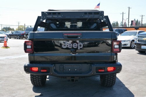 JEEP GLADIATOR JT 2018+ ZDERZAK TYLNY Z PDC