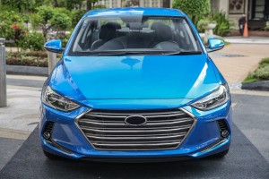 HYUNDAI ELANTRA VI AD 2015-2018 PRZED FACELIFTINGIEM ZDERZAK PRZEDNI 86511F2000