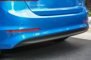 HYUNDAI ELANTRA VI AD 2015-2018 PRZED FACELIFTINGIEM SPOILER TYLNEGO ZDERZAKA 86612F2000