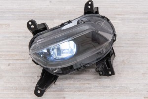 HYUNDAI SANTA FE IV TM 2018-2020 PRZED FACELIFTINGIEM LAMPA PRZECIWMGIELNA LED PRZEDNIA LEWA 92201S1100