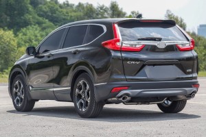 HONDA CR-V V 2018-2023 CHROMOWANA LISTWA ZDERZAKA TYLNEGO LEWA 71519TMEH01