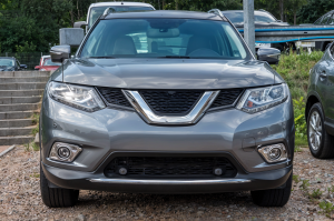 NISSAN X-TRAIL III T32 2014-2017 PRZED FACELIFTINGIEM OSŁONA PRZEDNICH LAMP PRZECIWMGIELNYCH