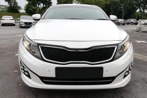 KIA OPTIMA III TF 2013-2015 PO LIFTINGU RAMKA LAMPY PRZECIWMGIELNEJ PRZEDNIEJ LEWA 865514C520