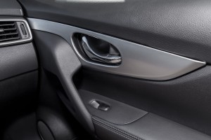 NISSAN X-TRAIL III T32 2014-2020 SATYNOWE NAKŁADKI KLAMEK WEWNĘTRZNYCH