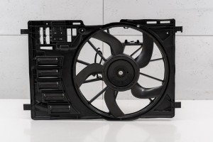 FORD FOCUS MK3 III 2010-2018 WERSJA USA WENTYLATOR CHŁODNICY Z OBUDOWĄ CV618C607HB / CV618C607GF