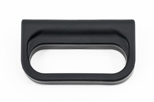 UNIWERSALNY UCHWYT RĄCZKA ROLETY BAGAŻNIKA BMW NOWA