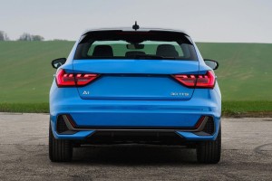 AUDI A1 GB 2018+ KAMERA COFANIA FULL HD DYNAMICZNE LINIE ZINTEGROWANA Z KLAMKĄ KLAPY TYLNEJ