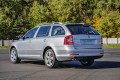 SKODA OCTAVIA II KOMBI 2007-2012 KAMERA COFANIA FULL HD DYNAMICZNE LINIE ZINTEGROWANA Z KLAMKĄ KLAPY TYLNEJ