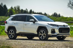 SUZUKI ACROSS 2020+ MASKA ALUMINIOWA 533010R080