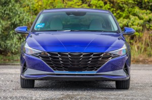 HYUNDAI ELANTRA VII CN7 2020-2023 ZDERZAK PRZEDNI Z GRILLEM 86511AA000 