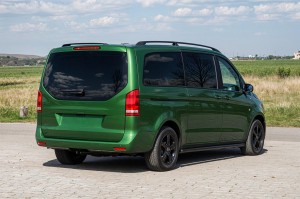 MERCEDES V-CLASS II W447 N447 2014+ KAMERA COFANIA FULL HD DYNAMICZNE LINIE ZINTEGROWANA Z KLAMKĄ KLAPY TYLNEJ