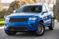 JEEP GRAND CHEROKEE IV WK2 2017-2021 PO DRUGIM FACELIFTINGU KOMPLETNY ZDERZAK PRZEDNI Z PDC BEZ SPRYSKIWACZY Z CZARNYM GRILLEM 68333498AA