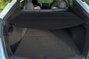 TESLA MODEL Y 2020-2025 PRZED FACELIFTINGIEM PÓŁKA BAGAŻNIKA SKŁADANA 1641293-00-B