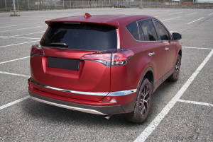 TOYOTA RAV4 2016-2019 STYLIZACYJNA LISTWA KLAPY TYLNEJ I ZDERZAKA